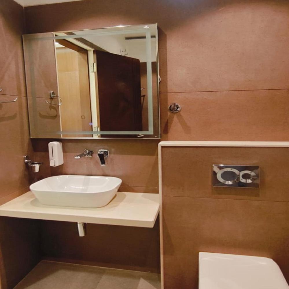 The Meera Hotel Ujjain Exteriör bild